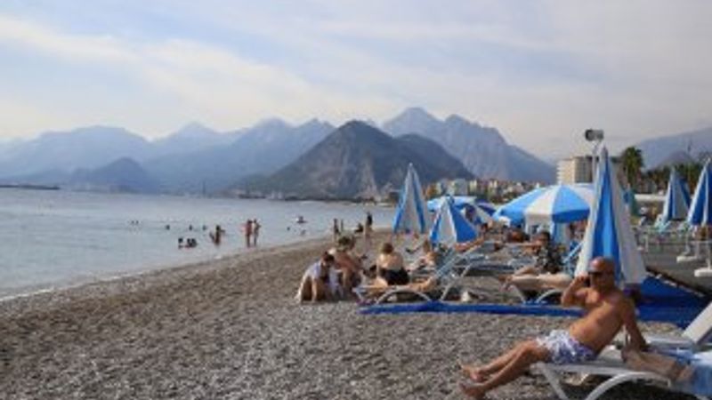 Antalya'da kasım ayı denizde geçiyor