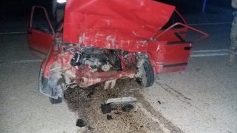 Gaziantep'te kamyonla otomobil çarpıştı: 2 ölü 1 yaralı