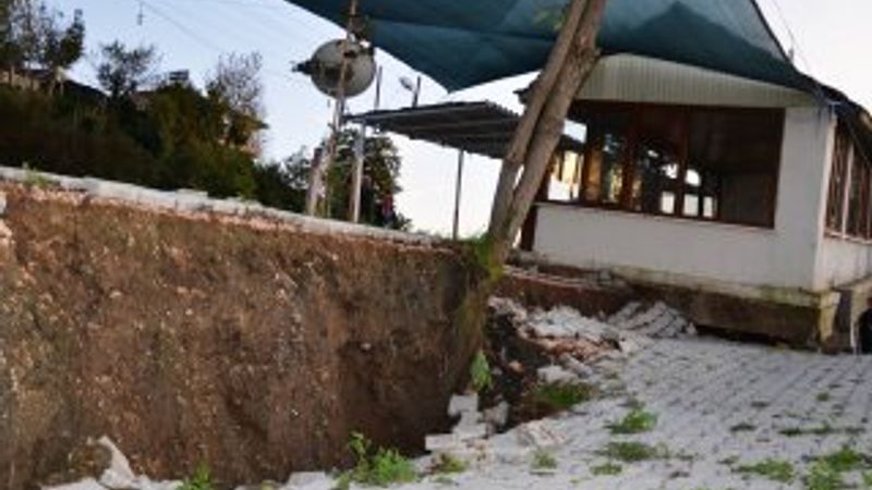 Ordu'da heyelan meydana geldi