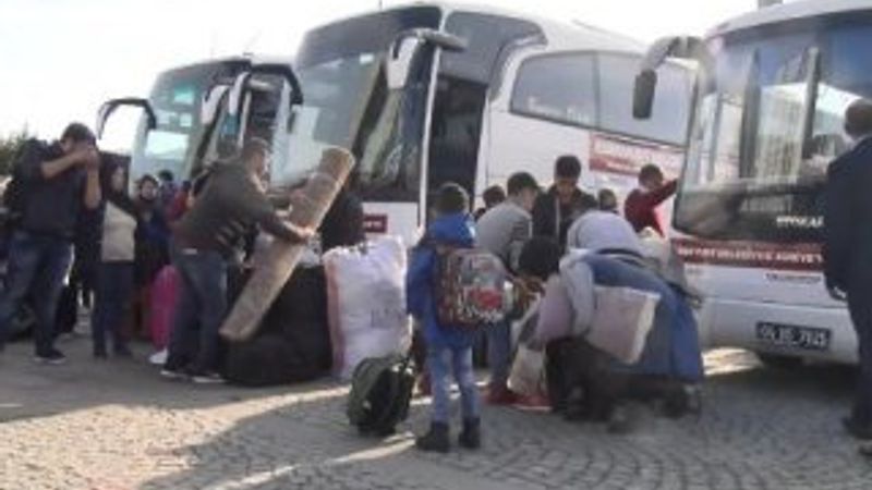 150 Suriyeli ülkesine döndü