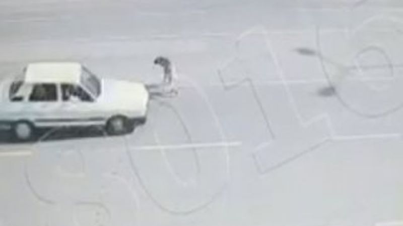 Köpeğe çarpmamak için yavaşladı, 1 kişi öldü