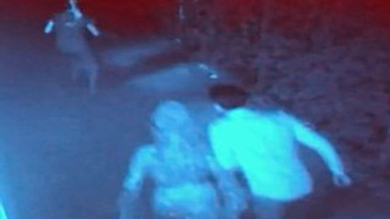 İstanbul'da çocuk yaşta evlenen çifte polis baskını