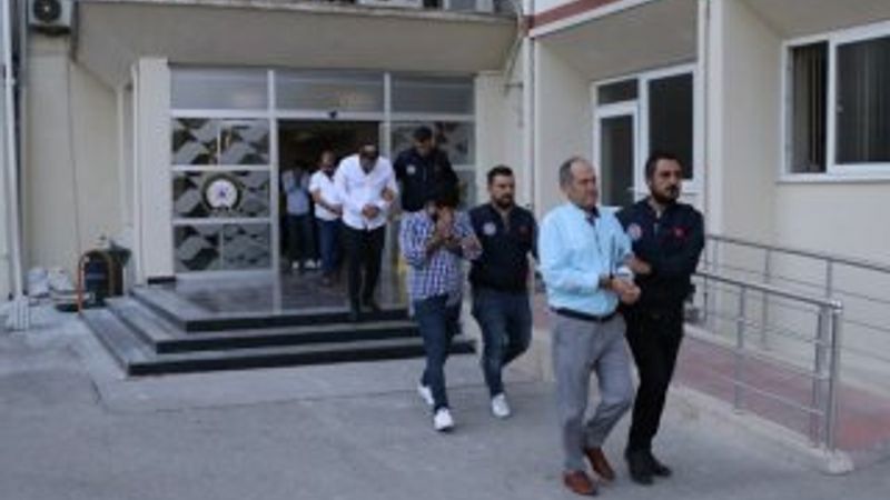 Tefeciler vatandaşların maaşlarına haciz koydurdu