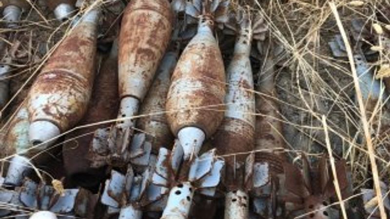 Tel Abyad'da 285 katyuşa ve havan ele geçirildi