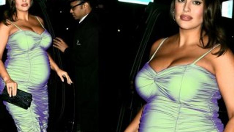 Ashley Graham doğuma gün sayıyor