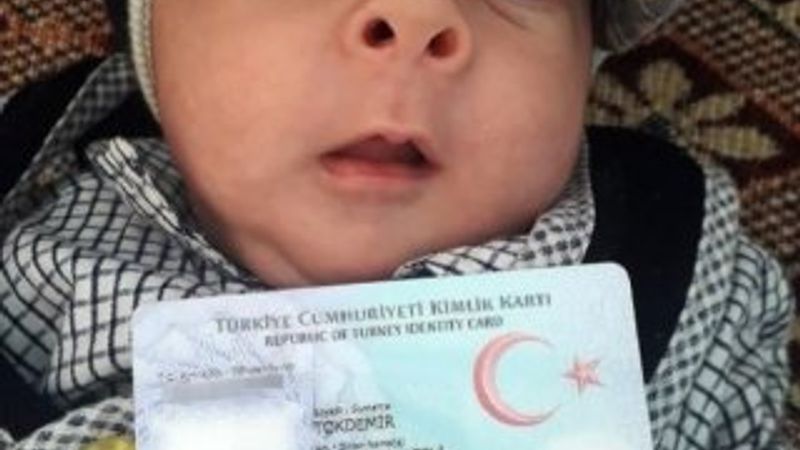 Bebeklerinin adını Devlet Bahçeli koydular