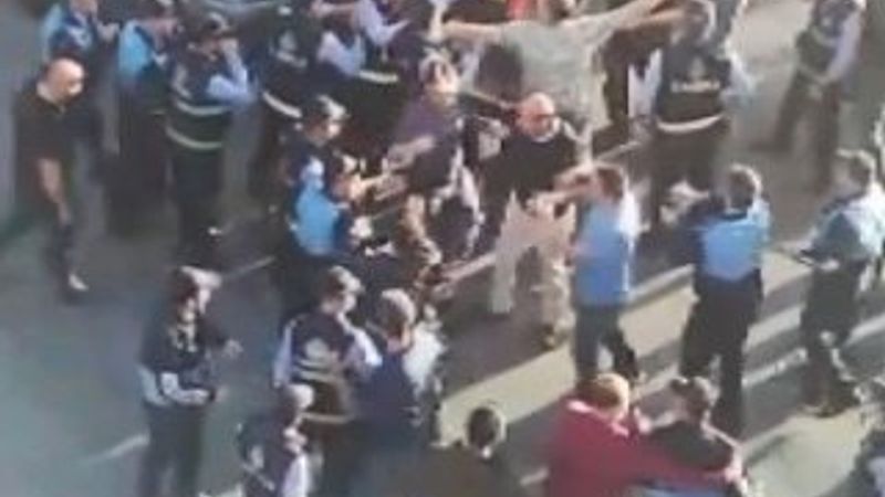 Gebze'de zabıtalar ortalığı savaş alanına çevirdi