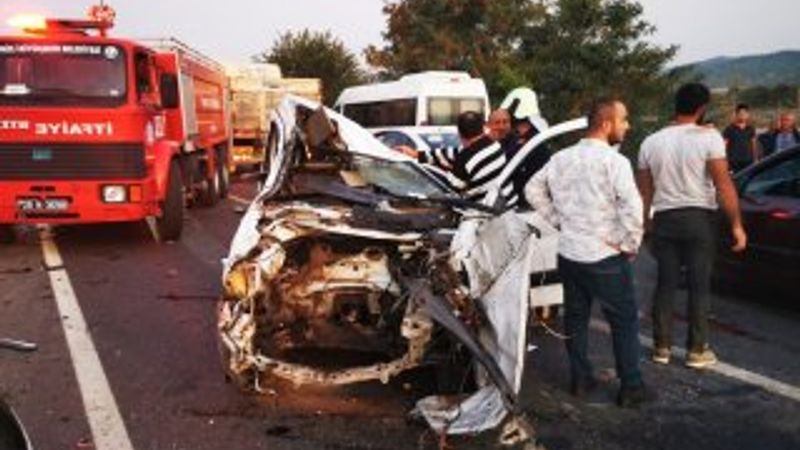 Denizli'de takla atan araç başka araca çarptı