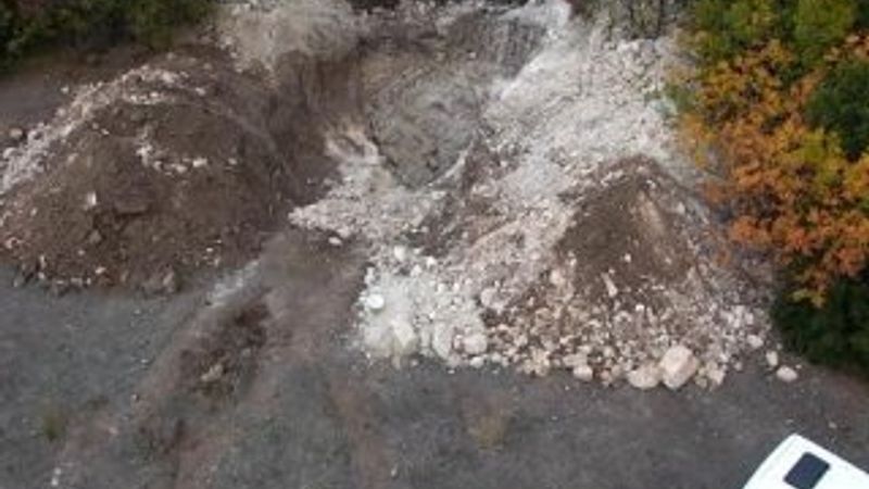 Tarihi hamamda define ararken yakalandılar