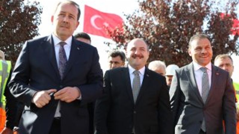 Varank: Türkiye’yi altın imalatında öncü yapmak istiyoruz