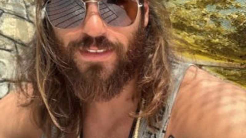 Can Yaman saçlarını satacak
