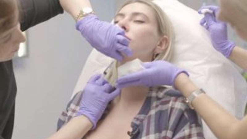 Şeyma Subaşı gıdısını aldırdı