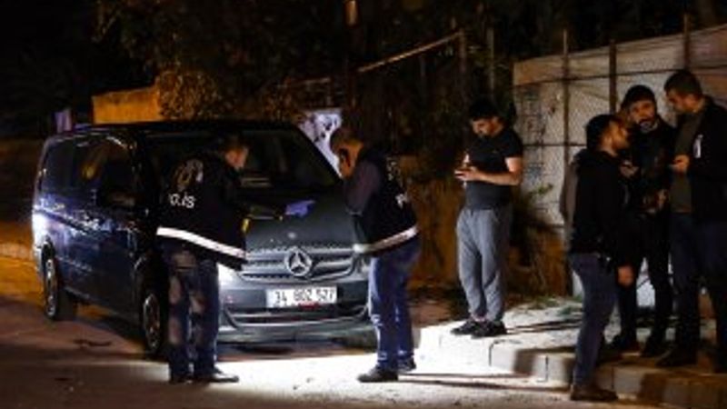 Gaziosmanpaşa'da bir minibüse EYP ile saldırı düzenlendi