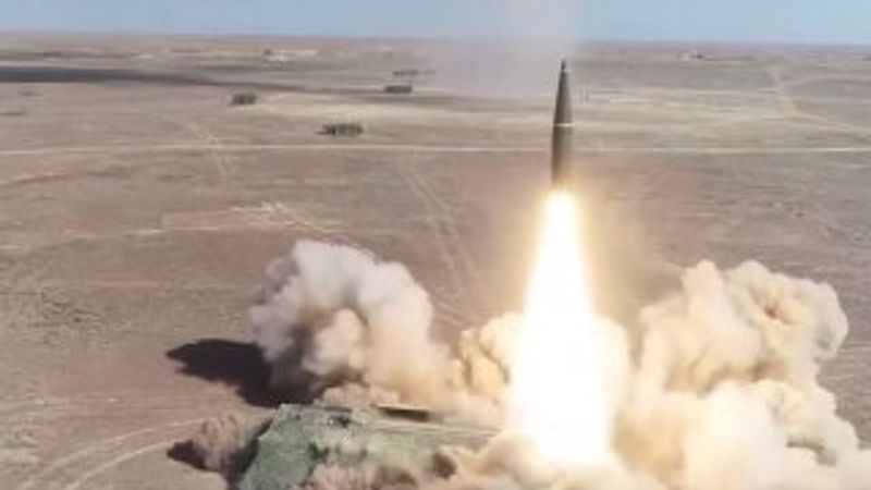 Rusya modernleştirdiği balistik füzeleri denedi