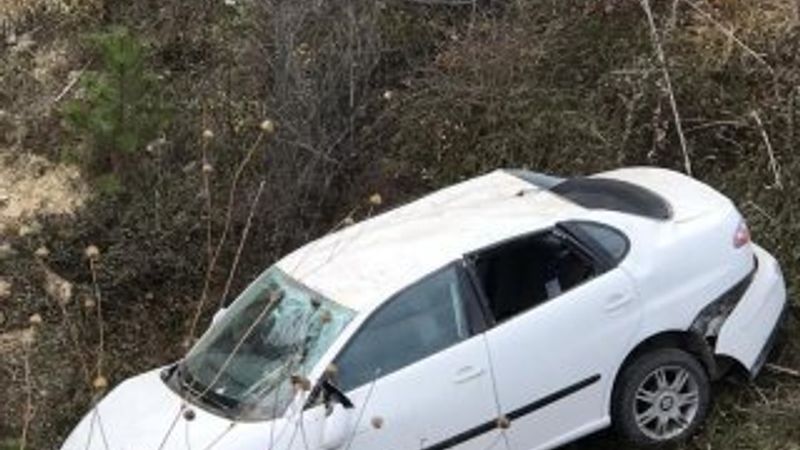 Karabük'te bir araç şarampole uçtu