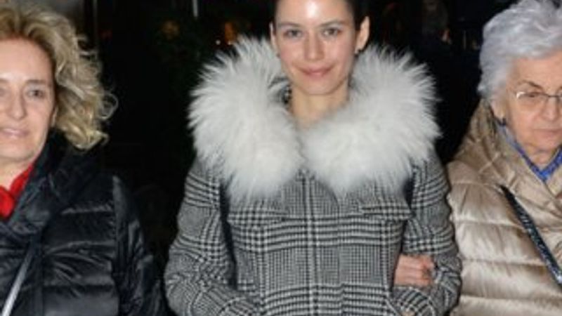 Beren Saat'in annesi konuştu