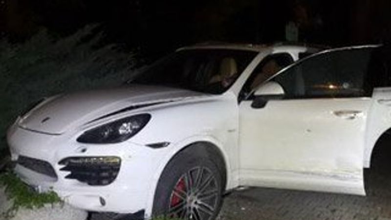 Şişli'de 2 araca silahlı saldırı