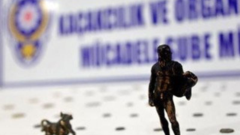 Çöp kutusundan 2 bin 300 yıllık tarihi eser çıktı