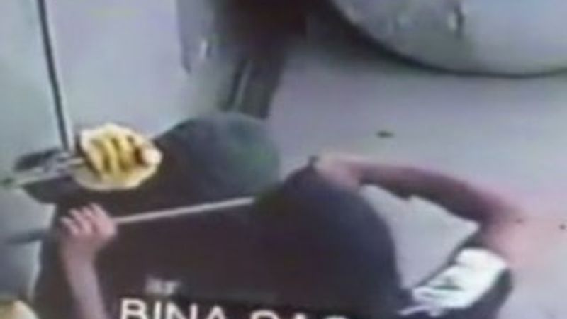 Levye ile 10 bin TL değerinde pirinç çalan hırsızlar