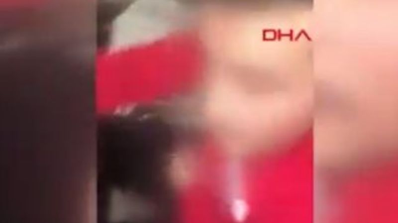 Ataşehir'de bir sapık cinsel organını gösterdi