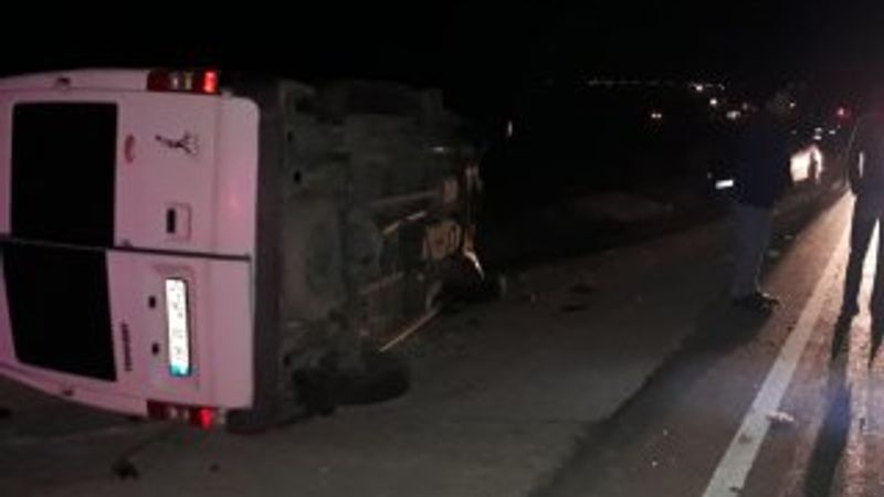 Kayseri'de işçi servisi kaza yaptı: 2'si ağır 16 yaralı