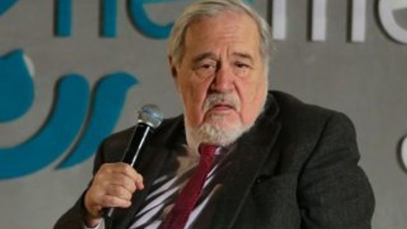 İlber Ortaylı'dan Nobel'e gönderme