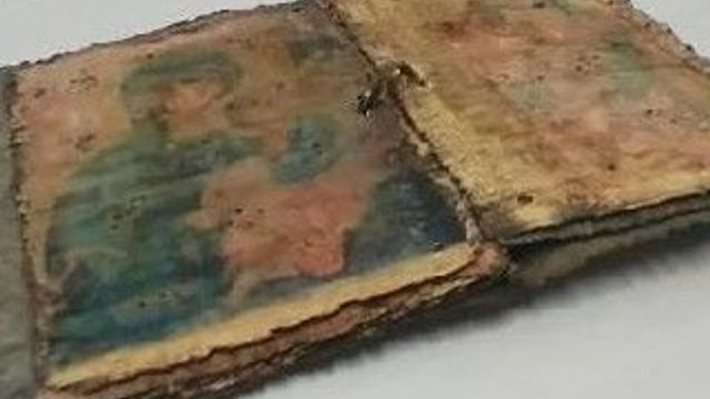 Bursa'da bin yıllık İncil bulundu