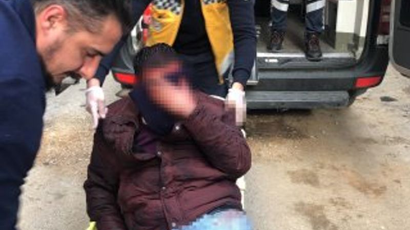 Evli kadına cinsel içerikli mesaj attı, dayağı yedi