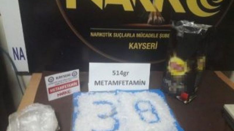 Çay paketinden uyuşturucu madde çıktı