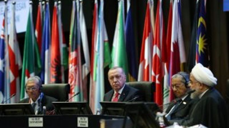 İdlib'den 50 bin mülteci Türkiye'ye geliyor