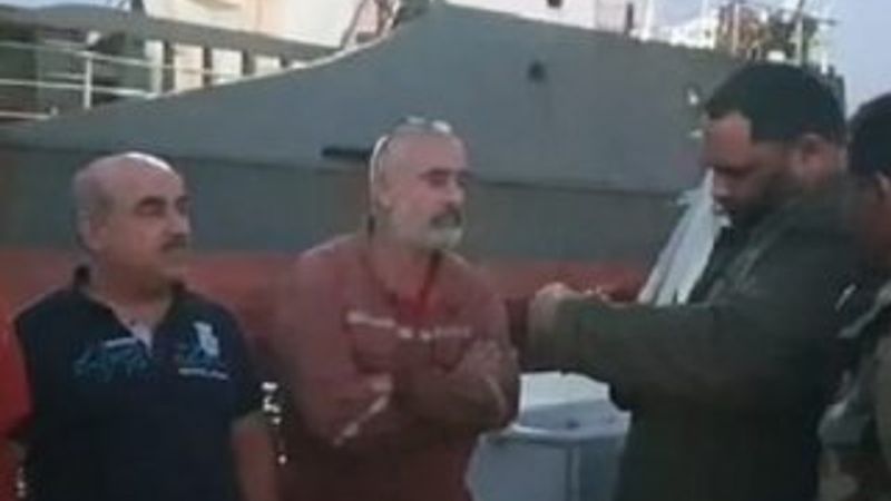 Libya'da Türk mürettebatlı gemiye müdahale