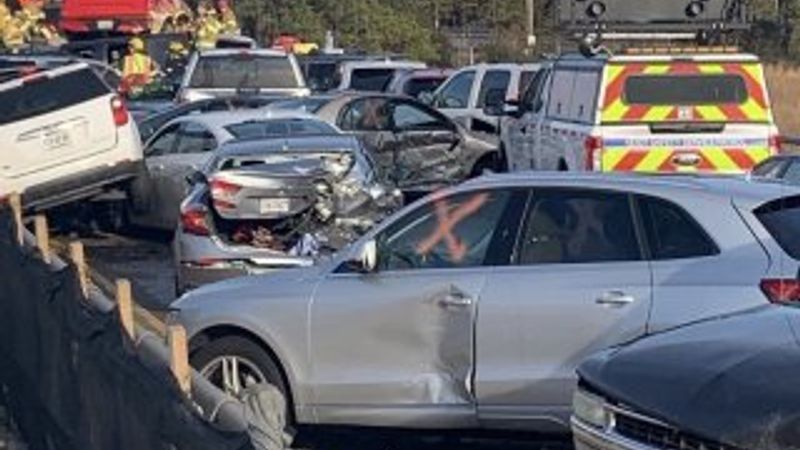 ABD'de 69 araç birbirine girdi