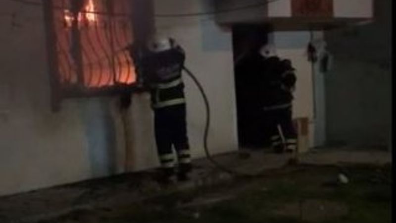 Tekirdağ'da bir eve yanıcı madde atıldı