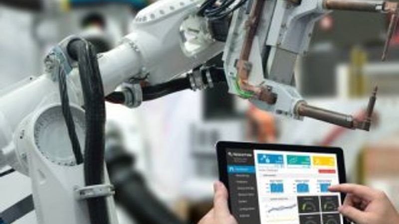 Çin'deki iş gücünün yüzde 5'i robotların eline geçecek