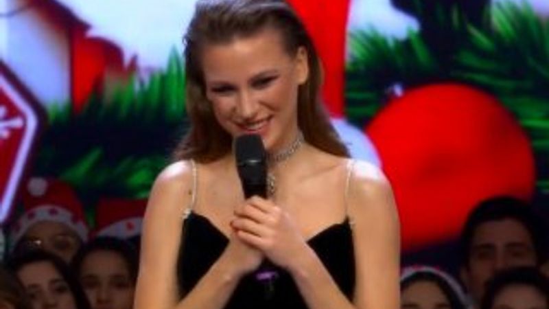 Serenay Sarıkaya'dan kıskandıran performans