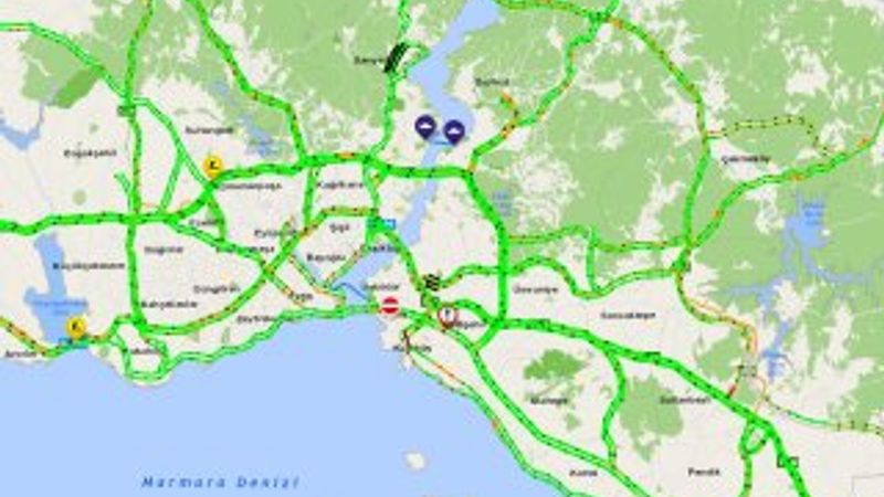 Yeni yılın ilk gününde yollar boş kaldı