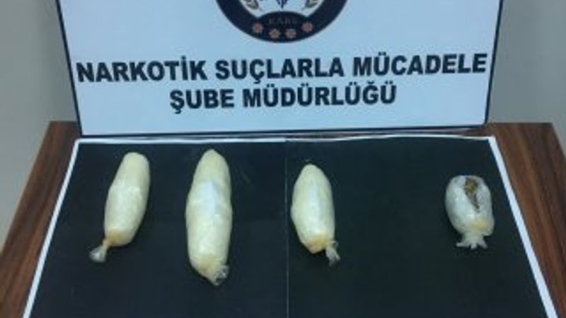 Bağırsaklarından 700 kişiyi zehirleyecek uyuşturucu çıktı