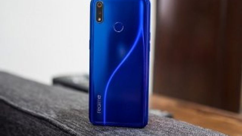Realme, akıllı telefonlarda kullanıcılara reklam gösterecek