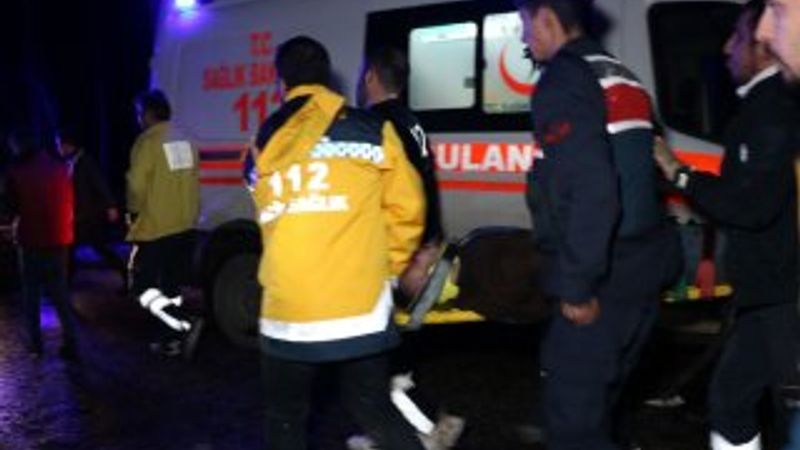 Zonguldak'ta otomobil 40 metreden uçtu:1 ölü 3 yaralı