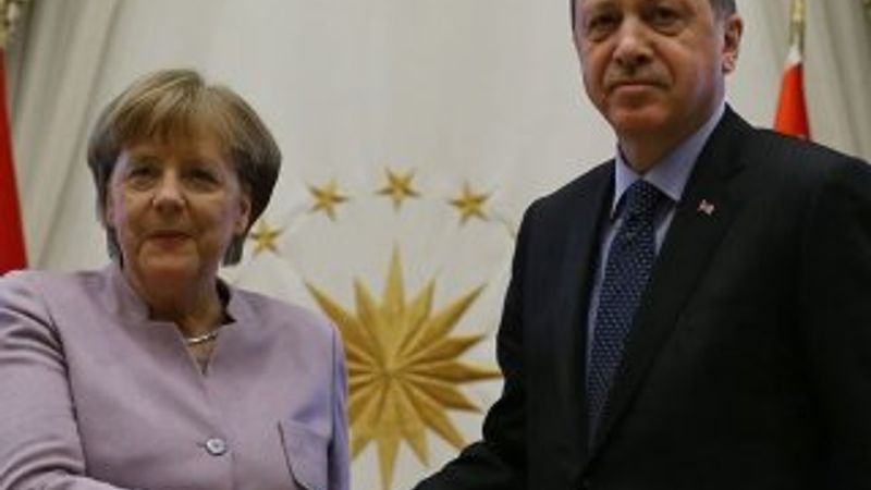 Cumhurbaşkanı Erdoğan Merkel ile görüştü