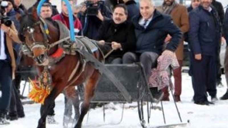 Erzurum'da başkan ve müdürün zor anları