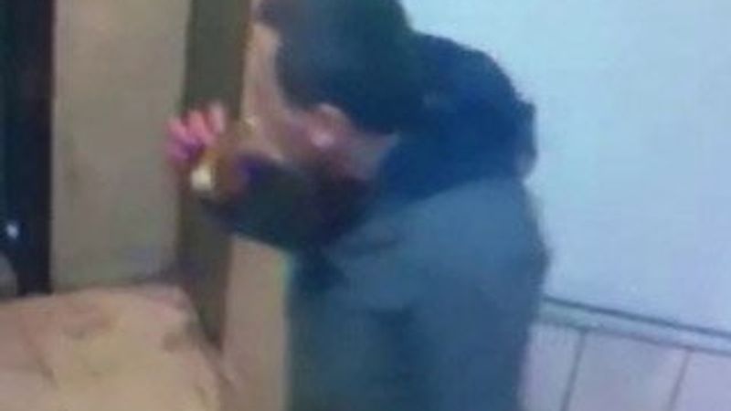 Simidini yiyerek hırsızlık yaptı