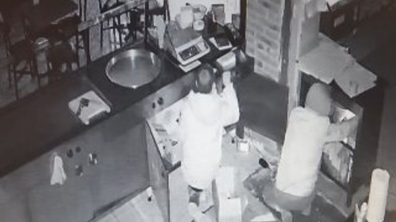 Bursa'da 2 hırsız suçüstü yakalandı