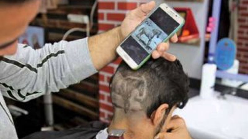 At kafası modeli ilgi çekiyor