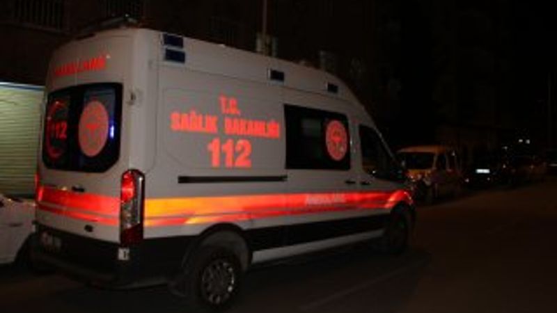 Evdeki parayla uyuşturucu alan eşini bıçakladı