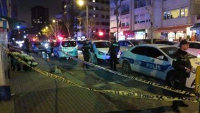 Cezaevinden çıkar çıkmaz eşini ve annesini öldürdü