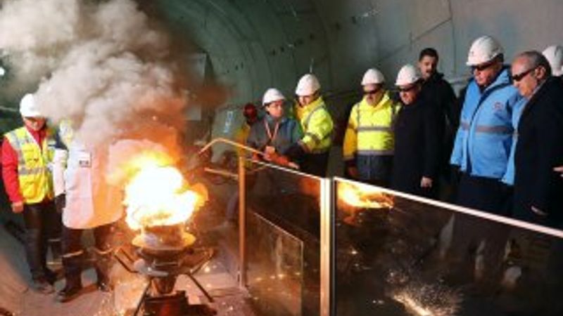 Havalimanı metrosunda ilk ray kaynağı