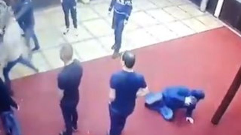 Yumruk darbesiyle öldü