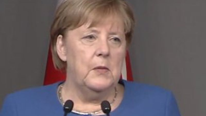 Merkel'e Türkiye'ye mülteci desteği soruldu