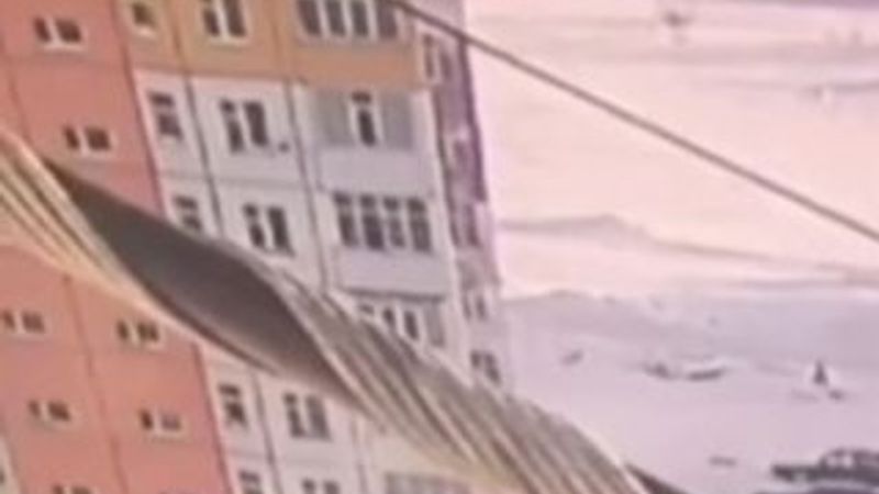 27 metreden düştü, ayağa kalkıp yürüdü